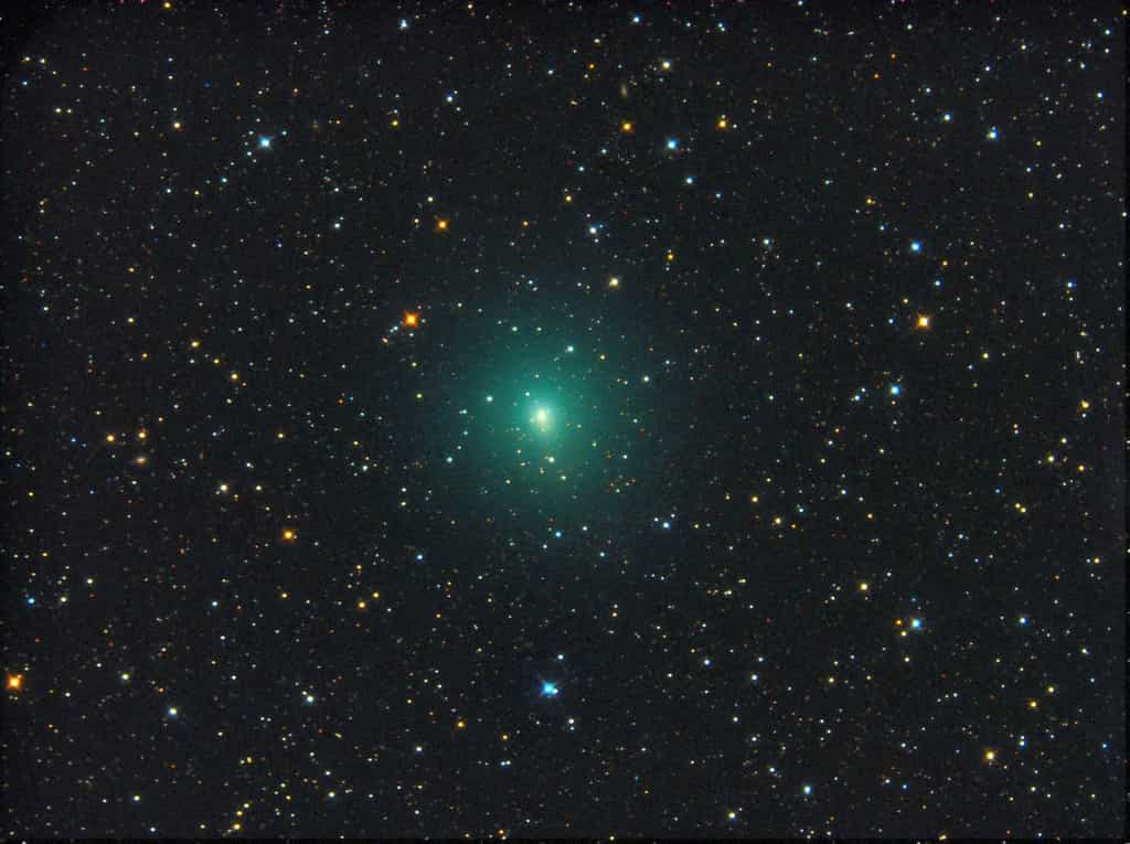 La comète 103P/Hartley 2 photographiée le 5 septembre à l'aide d'un télescope de 20 centimètres de diamètre et d'une caméra CCD. © Michael Jäger
