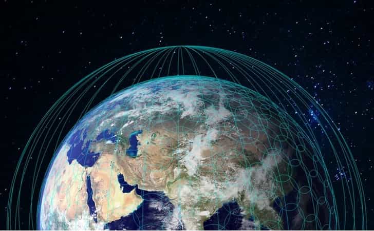 L’Internet par satellite aiguise les appétits. Alors que SpaceX et Google ont décidé d’unir leurs forces, une autre alliance nommé OneWeb, réunit le groupe Virgin et le fondeur Qualcomm, tandis que Facebook poursuit son propre projet. © OneWeb Ltd