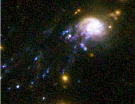 Une galaxie en pleine transformation:&copy; OAMP