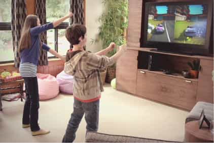 En interprétant un rictus, un hochement de la tête ou l'intonation de la voix, Kinect 2 saura détecter l'humeur du joueur et de s'adapter à ses émotions. © Microsoft