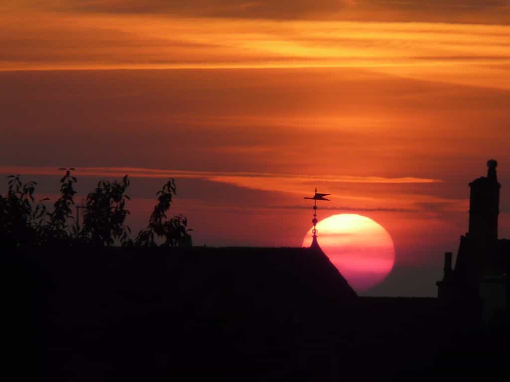 Le Soleil, une star très attendue pour inaugurer cet été 2012. © J.-B. Feldmann 