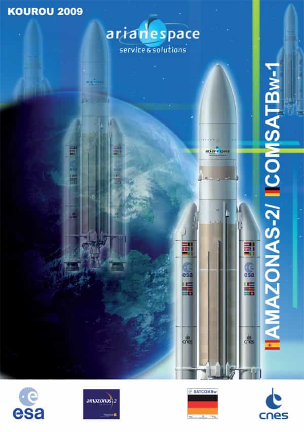 Deux satellites dans la coiffe d'Ariane, soit près de huit tonnes. © Arianespace