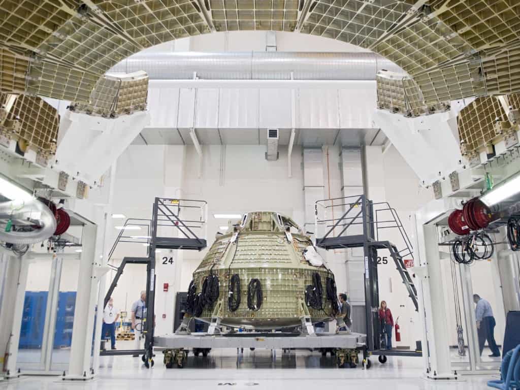Le futur véhicule d'exploration de la Nasa prend forme. Si son premier vol d'essai, prévu en septembre 2014, se fera sans équipage, la Nasa projette de lancer une mission habitée fin 2017. © Nasa