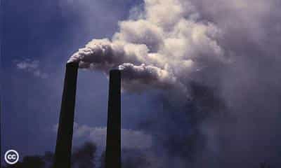 Selon l'International Energy Agency, près de 34,8 milliards de tonnes de CO2 auraient été émis dans l'atmosphère en 2011. © Global Campaign for Climate Action, Alfred Palmer