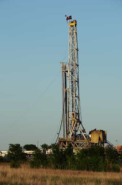 Aux États-Unis, la ville de Fort Worth possède plus de 2.000 puits de forage. &copy; David R. Triddle, Wikipédia, cc by sa 3.0