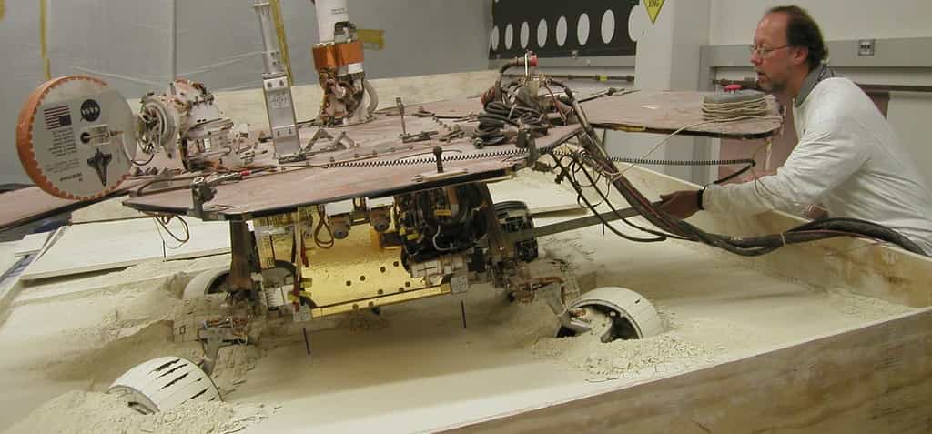 Les robots du programme MER (Mars Exploration Rover) utilisaient des panneaux multi-jonction. © Nasa