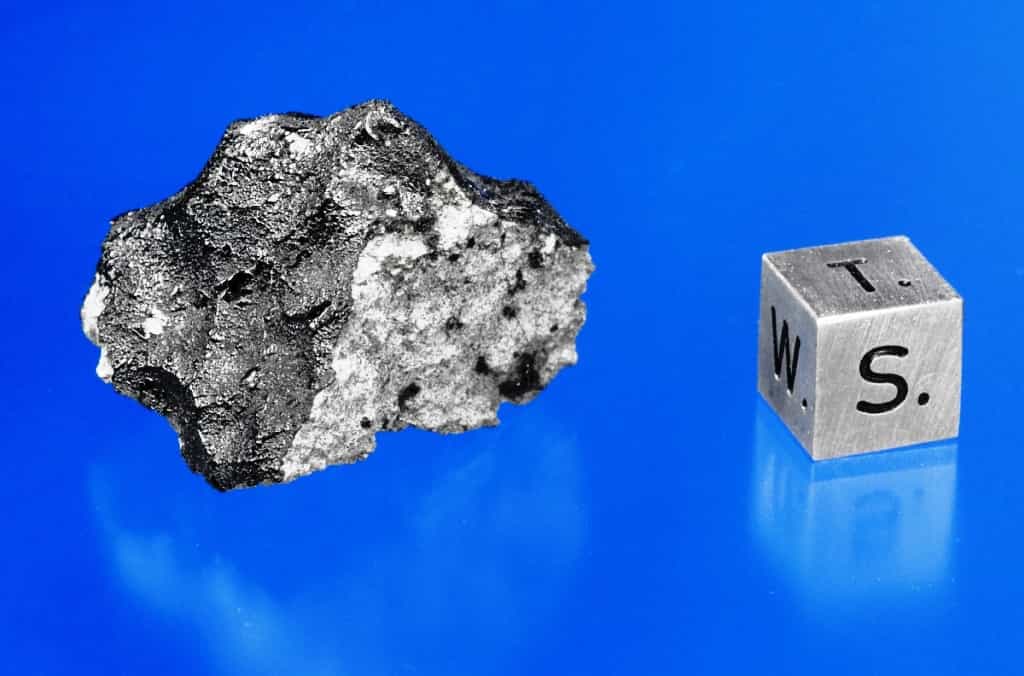 Un fragment de la météorite martienne de Tissint. C'est un exemple de shergottite. © Macovich Collection, Darryl Pitt