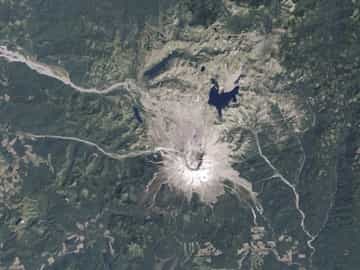 Le mont Saint Helens et sa région, photographiés par Landsat en 2010. © Nasa/USGS/EO