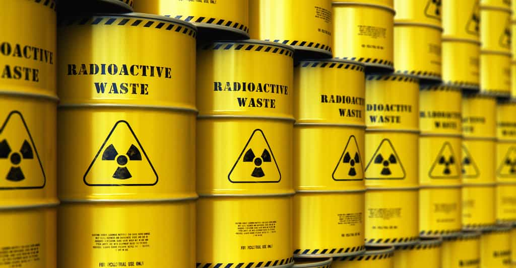 Des milliers de fûts remplis de déchets radioactifs ont été jetés à la mer entre 1950 et 1990. © Scanrail, Adobe Stock