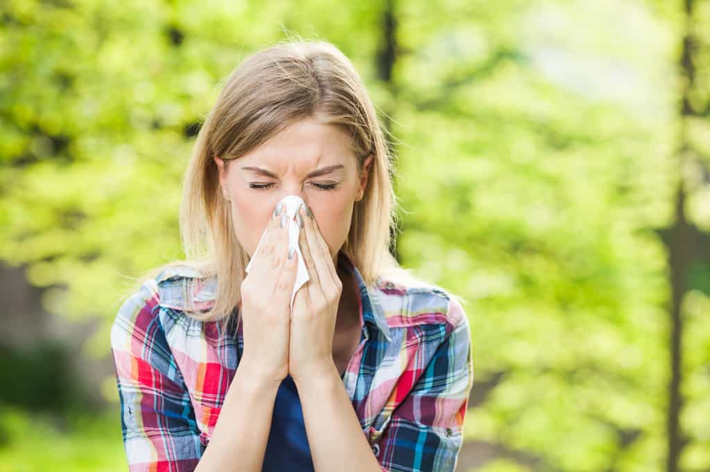 Les allergies respiratoires et la Covid-19 peuvent provoquer des symptômes similaires. © djoronimo, Fotolia