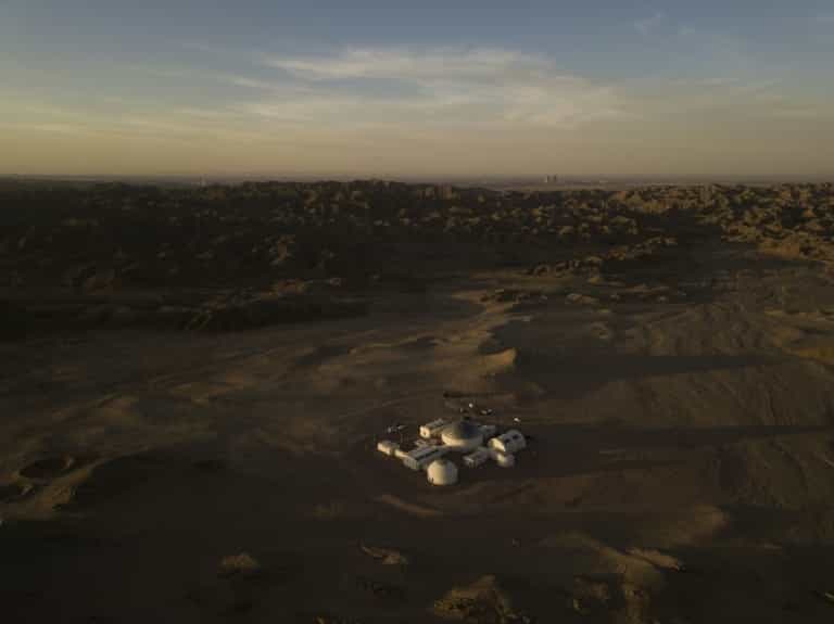La base spatiale éducative « Mars Base 1 » dans le désert de Gobi en Chine, le 16 avril 2019. © Wang Zhao - AFP