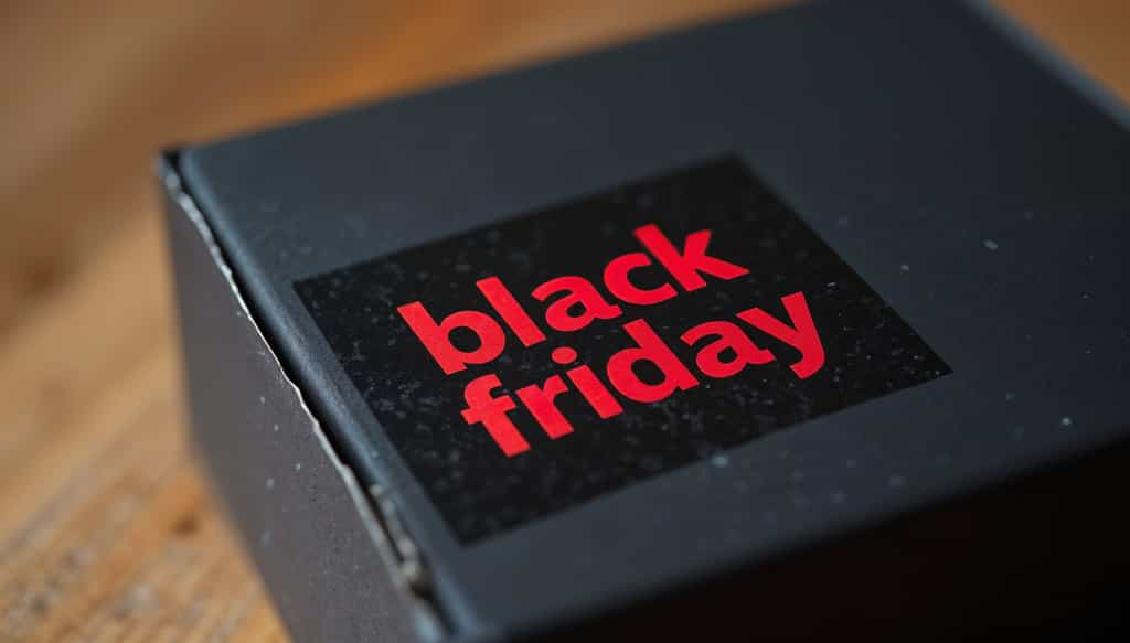 Ne manquez pas une seule offre pendant ce Black Friday 2024 ! Restez connecté à notre article pour accéder aux promotions en temps réel et profitez des meilleures remises sur des produits de qualité. © JEROSenneGs, Adobe Stock