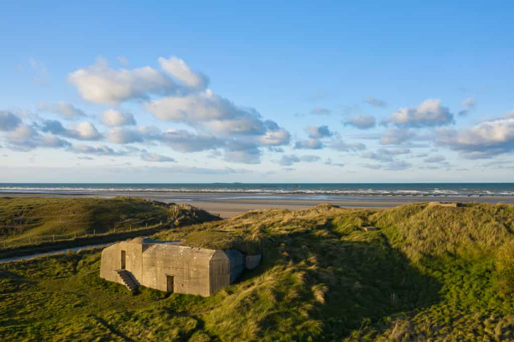 Il existe encore quelques bunkers, abandonnés ou transformés, tous témoins d'une page d'histoire inoubliable ! © Florent, Adobe Stock