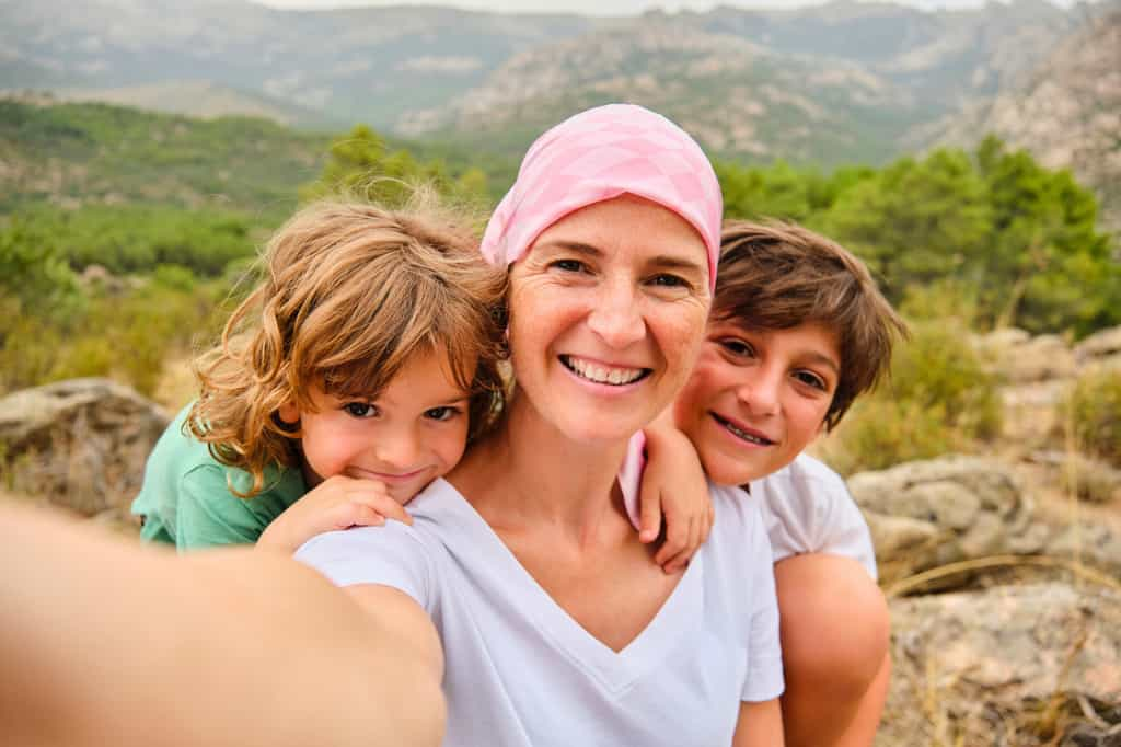 Les survivants du cancer ont un avantage surprenant face à la maladie d’Alzheimer. © Roberto Jimenez, iStock