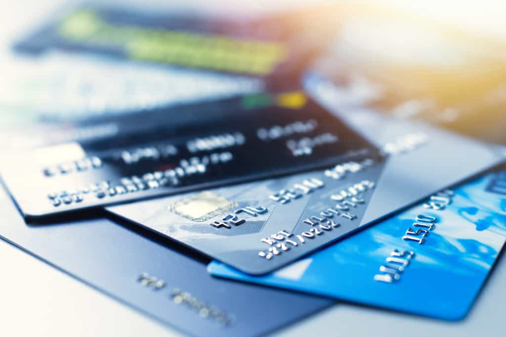 Les cartes bancaires enregistrent de nombreuses données sur nos habitudes d'achat ou nos déplacements mais qui a vraiment accès à ses données ? © Sergeyklopotov, Adobe Stock