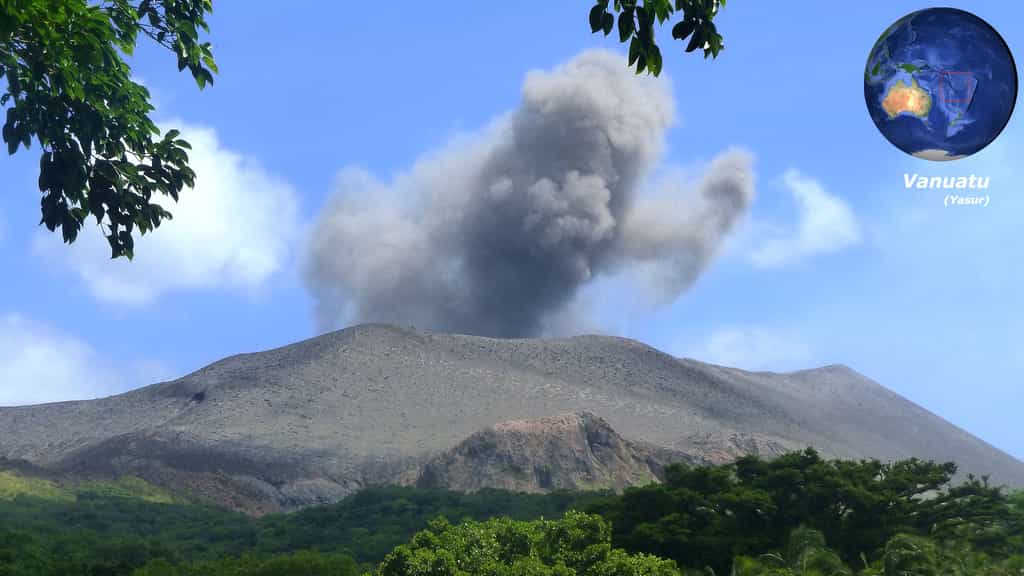 Le Yasur, volcan actif de l'île de Tanna, au Vanuatu