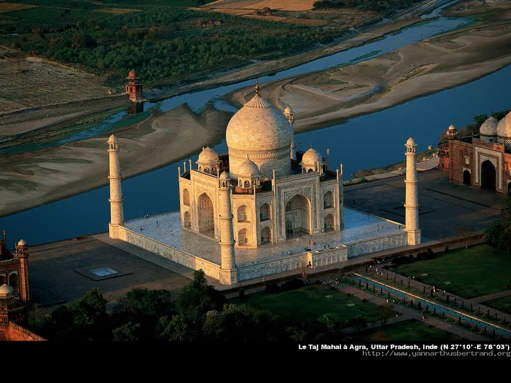 Le Taj Mahal à Agra, Uttar Pradesh, Inde