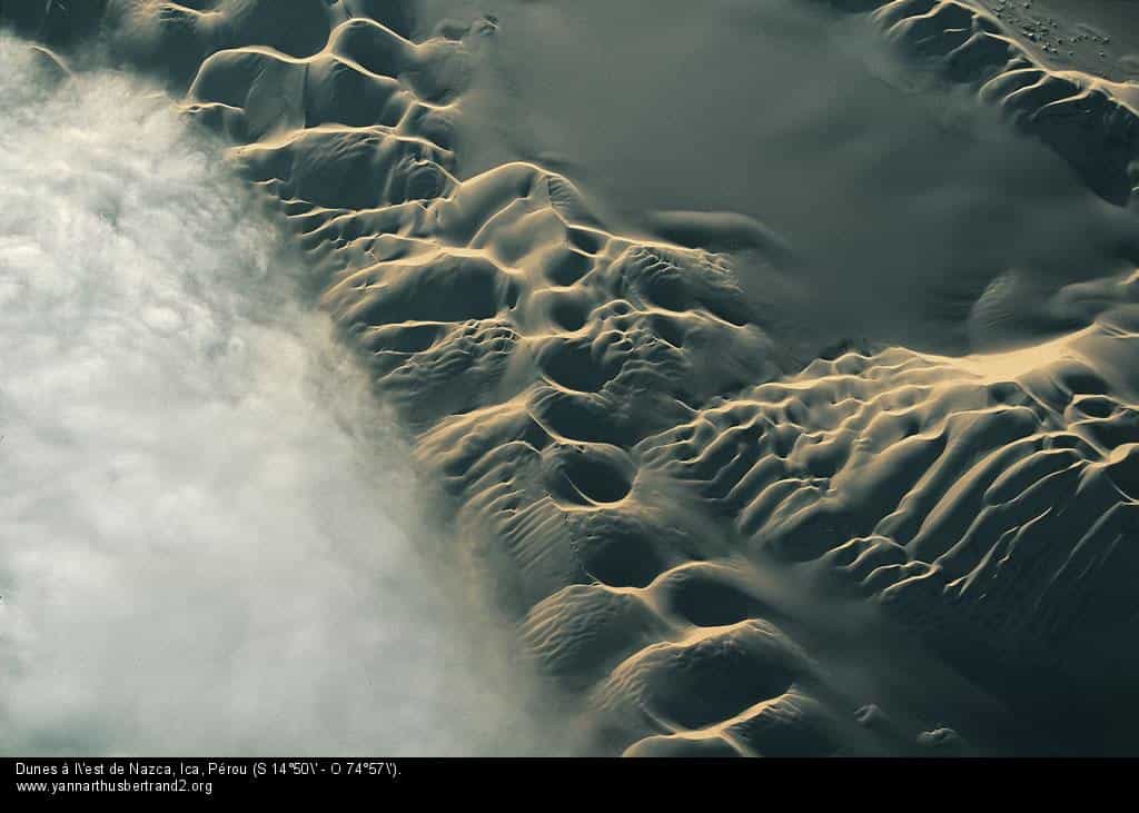 Dunes à l’est de Nazca, Ica, Pérou