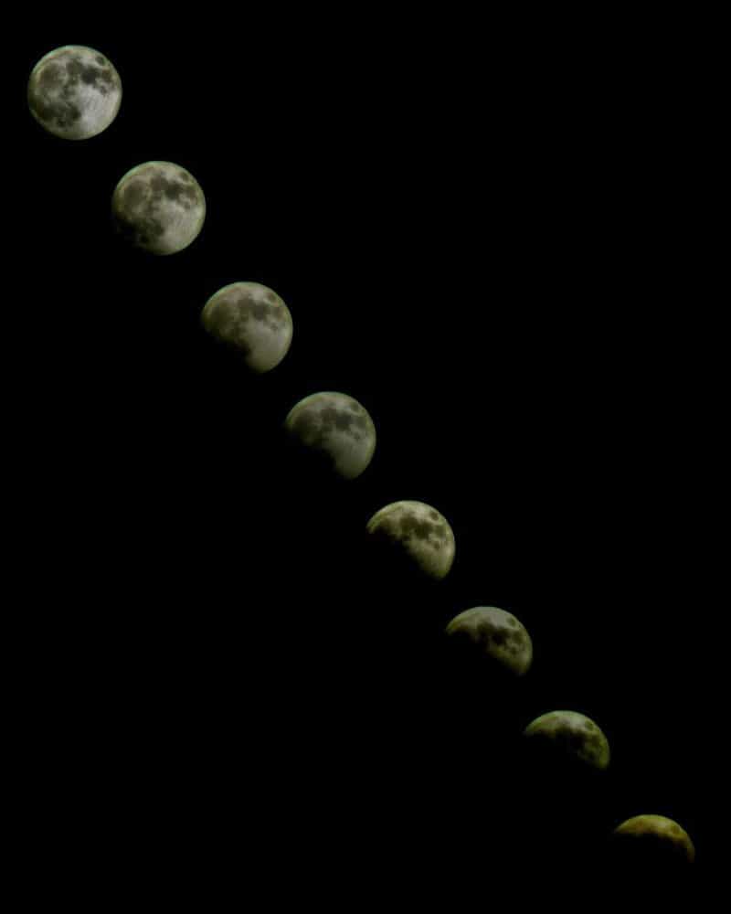 Eclipse Totale de Lune - Chapelet - 16 Mai 2003
