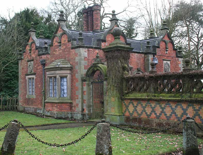 La « gate lodge » du Dorfold Hall, en Angleterre
