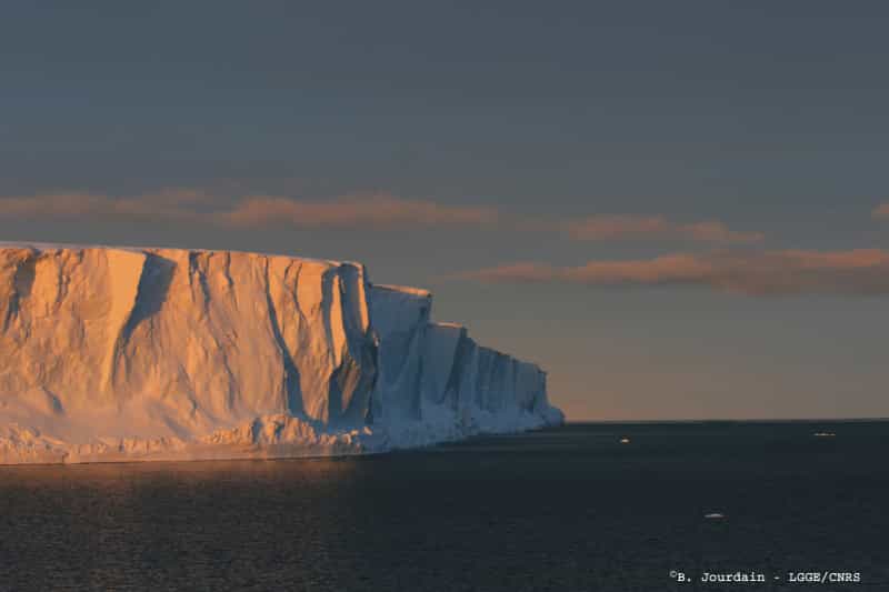 Iceberg tabulaire