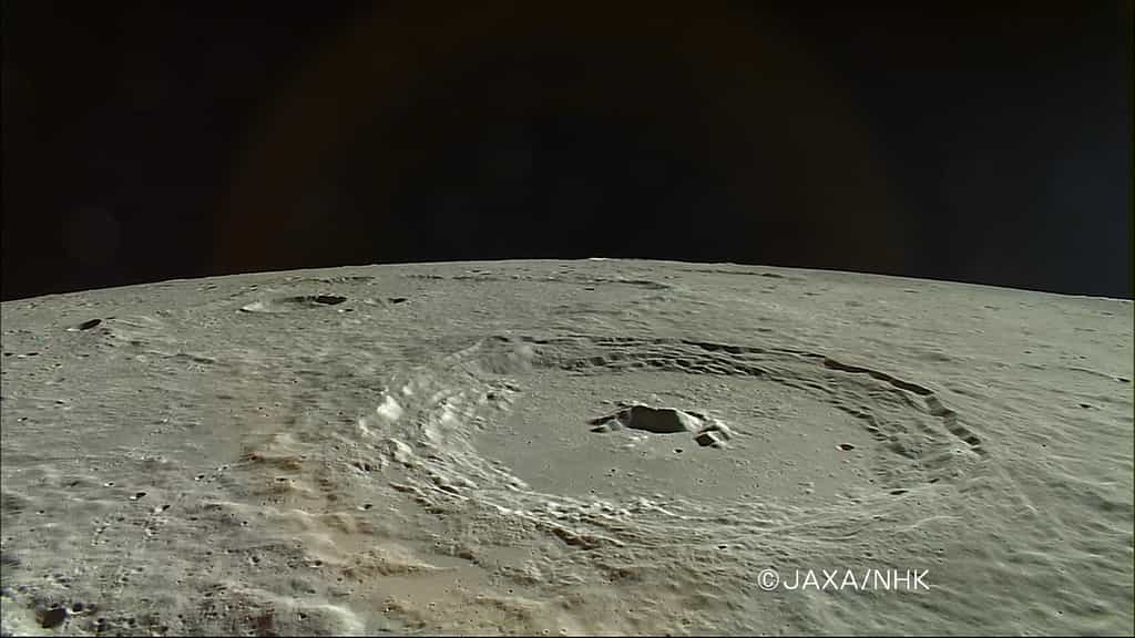 Sur la Lune, le cratère Pythagore vu par la sonde Kaguya
