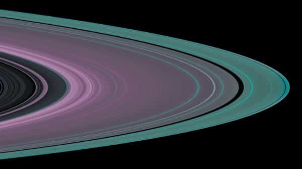 Image de Saturne synthétisée à partir de données radio