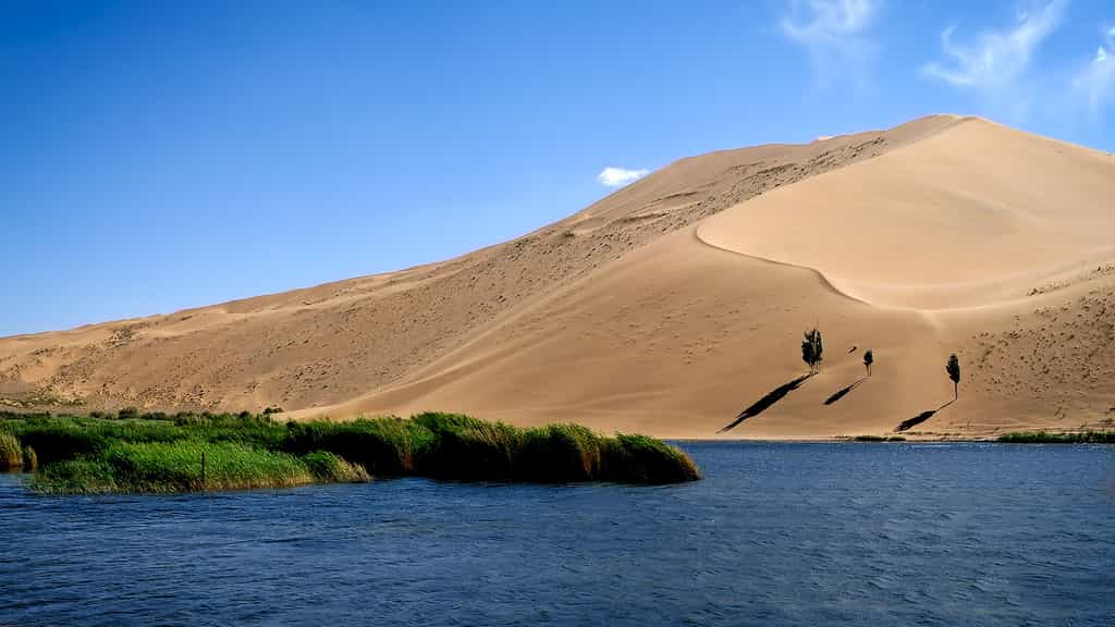 Chine, le désert des lacs mystérieux