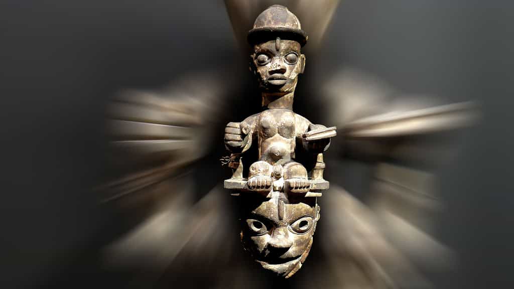 Masque ogoni du Nigeria