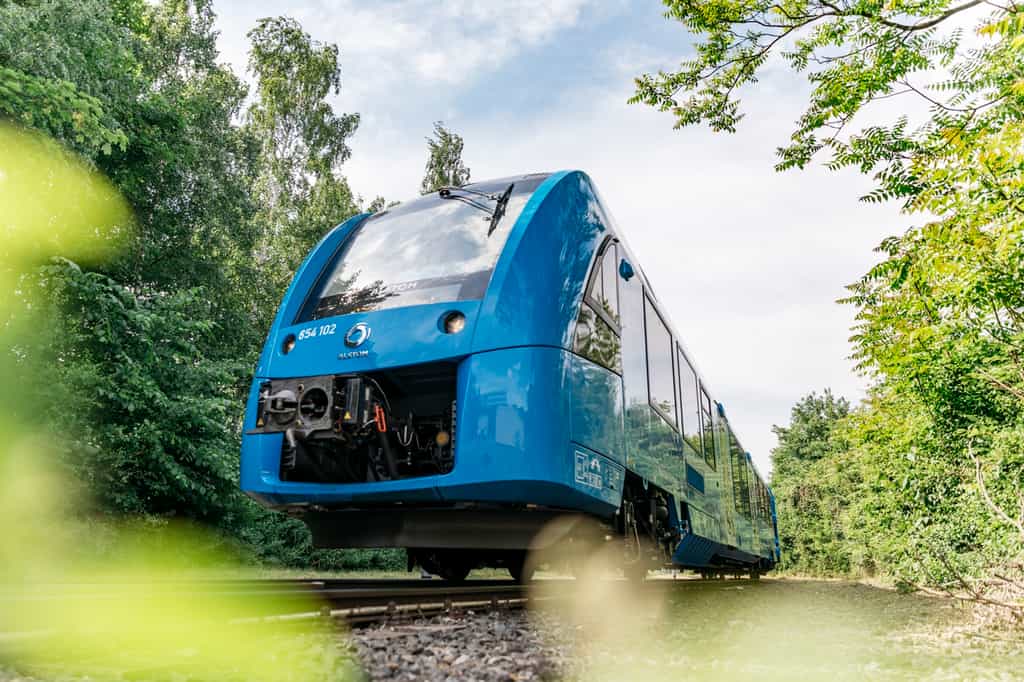 Le train à hydrogène Coradia iLint fabriqué par Alstom comprend deux rames. © René Frampe