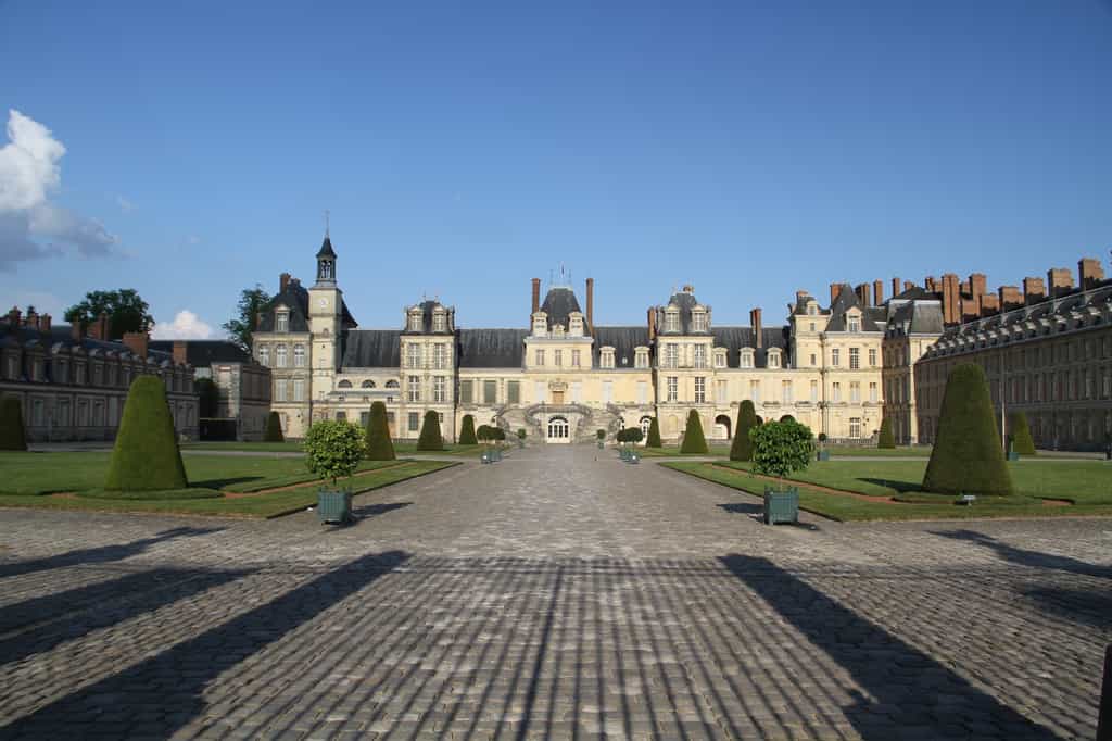 La visite du château de Fontainebleau permet aussi de découvrir les 130 hectares du parc.&nbsp;©&nbsp;Dynamosquito, Flickr, CC by-sa&nbsp;2.0