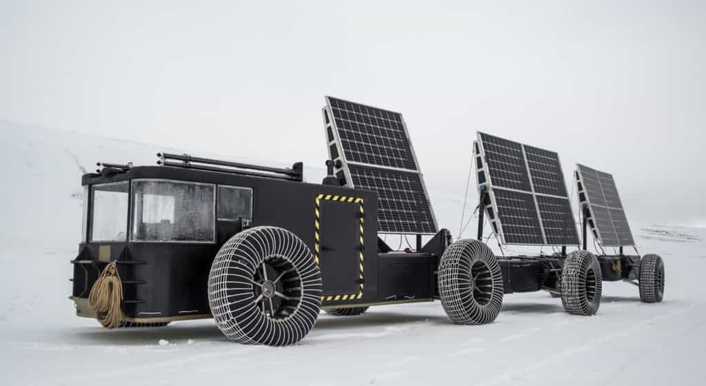 Le rover Solar Voyager de l’expédition Clean2Antarctica. © Clean2Antarctica

