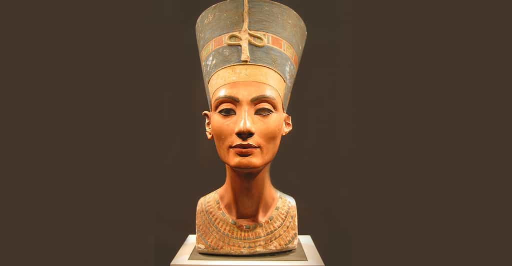 Néfertiti, épouse d'Akhenaton et reine d'Égypte