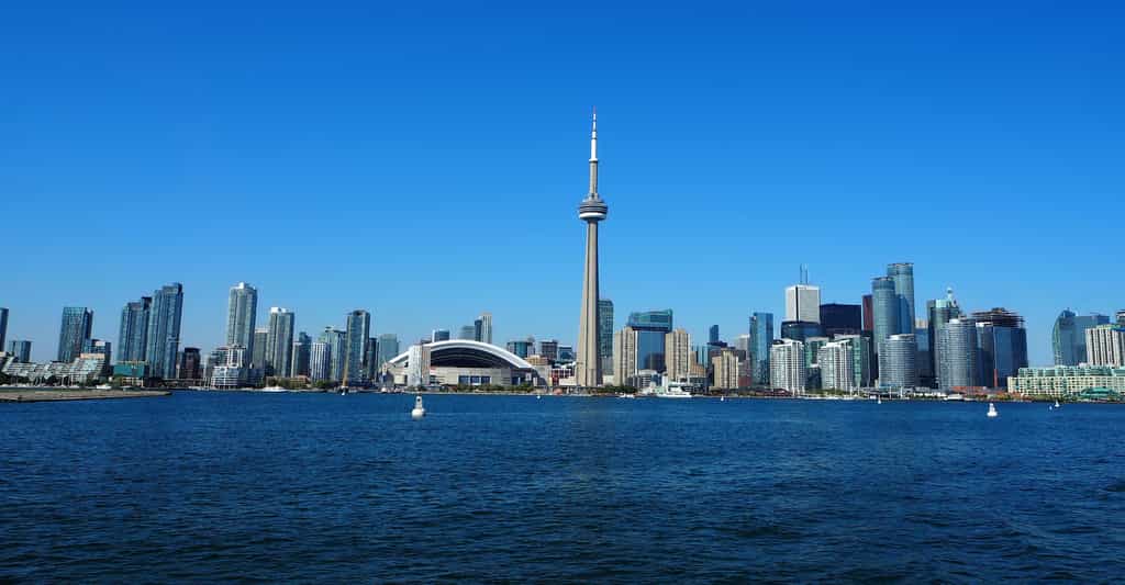 Toronto : la tour CN, l'Art Gallery of Ontario et le Kensington Market