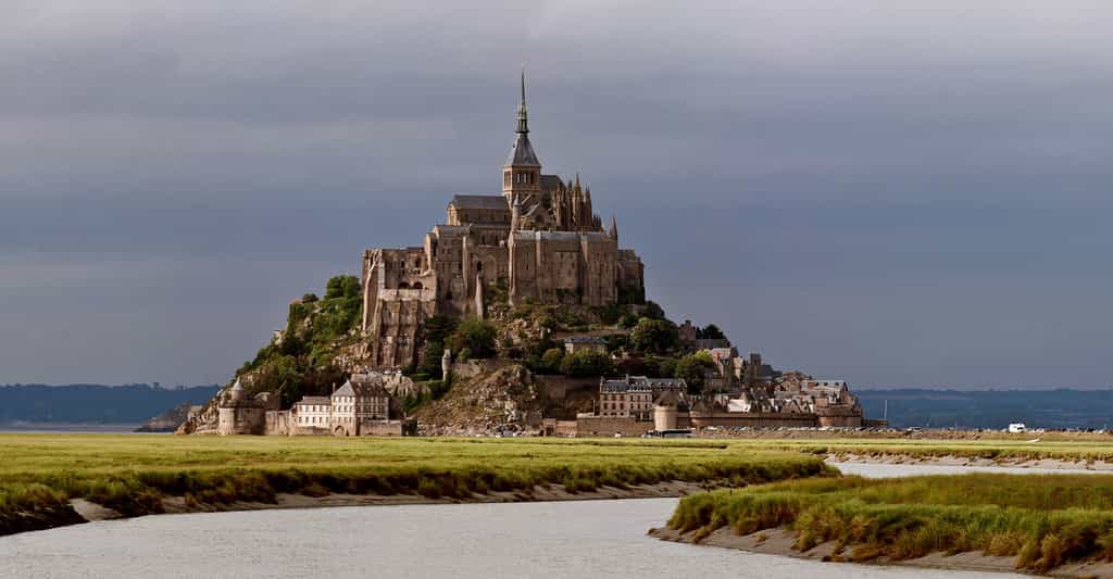 Les grandes marées du Mont-Saint-Michel, par Fernand Verger