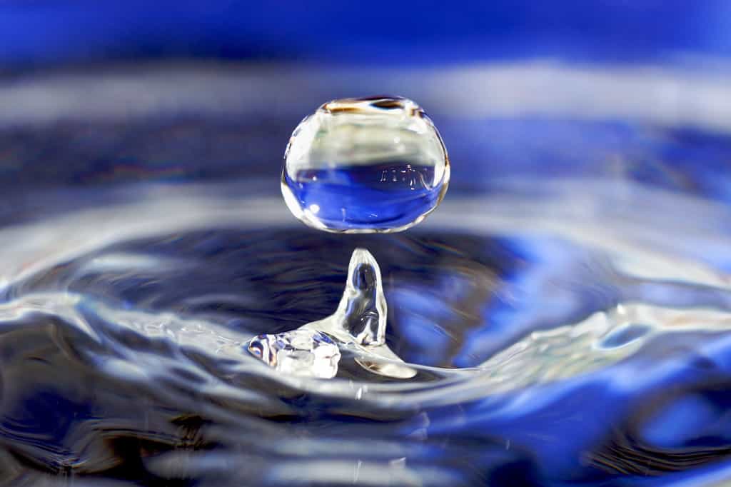 L'eau liquide est l'un des fluides les plus fascinant de l'Univers. © José Manuel Suárez, CC by-sa 2.0