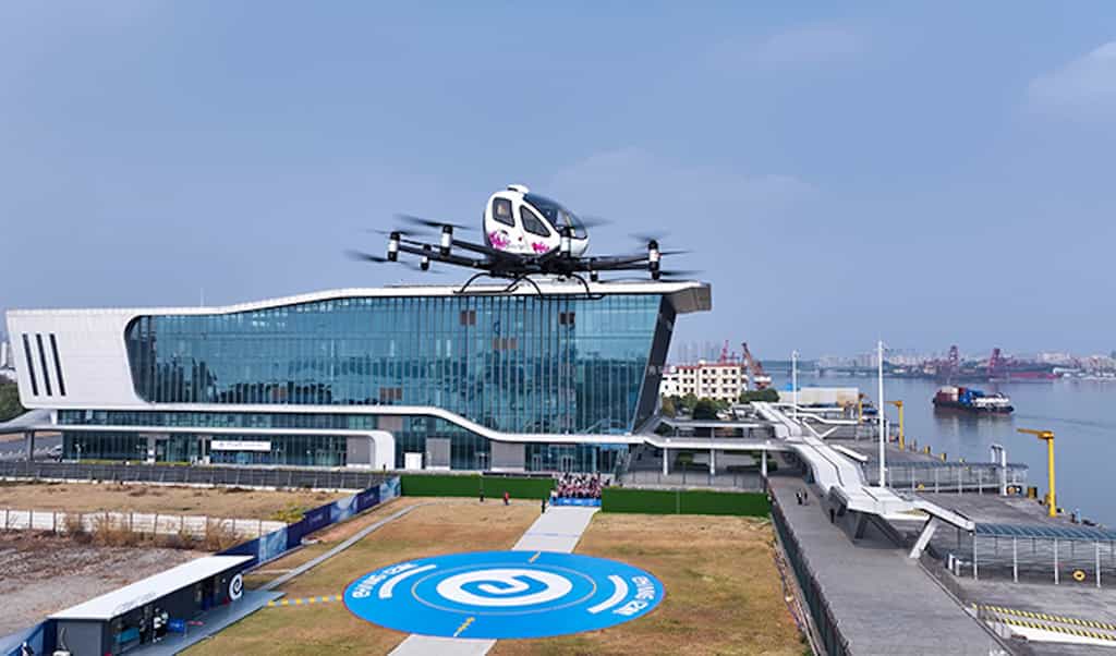L’eVTOL d’Ehang n’est pas encore un vrai taxi volant, mais il pourrait l’être. © EHang
