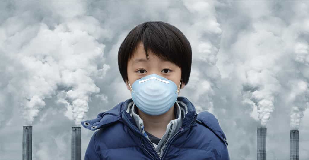 La pollution de l’air atmosphérique touche particulièrement des enfants vivant en Asie. © Hung Chung Chih, Shutterstock
