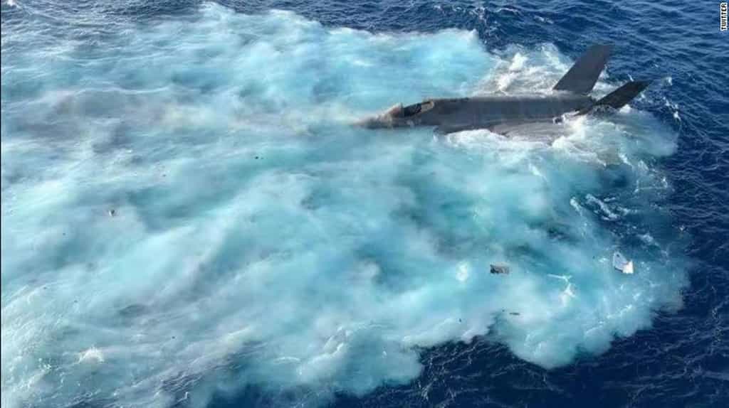 Le F-35 avait coulé à 3.800 mètres de profondeur. © Twitter