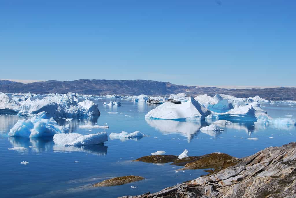 Une nouvelle analyse n'exclut pas que les glaces du Groenland fondent entièrement dans le prochain millénaire sous l'effet du réchauffement climatique. © Pixabay