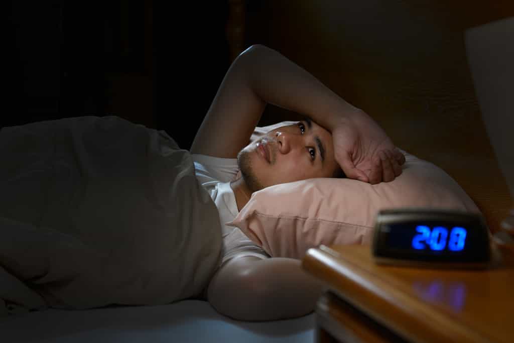 La personne insomniaque n’arrive pas à s’endormir ou se réveille la nuit ou bien trop tôt le matin. © amenic181, fotolia