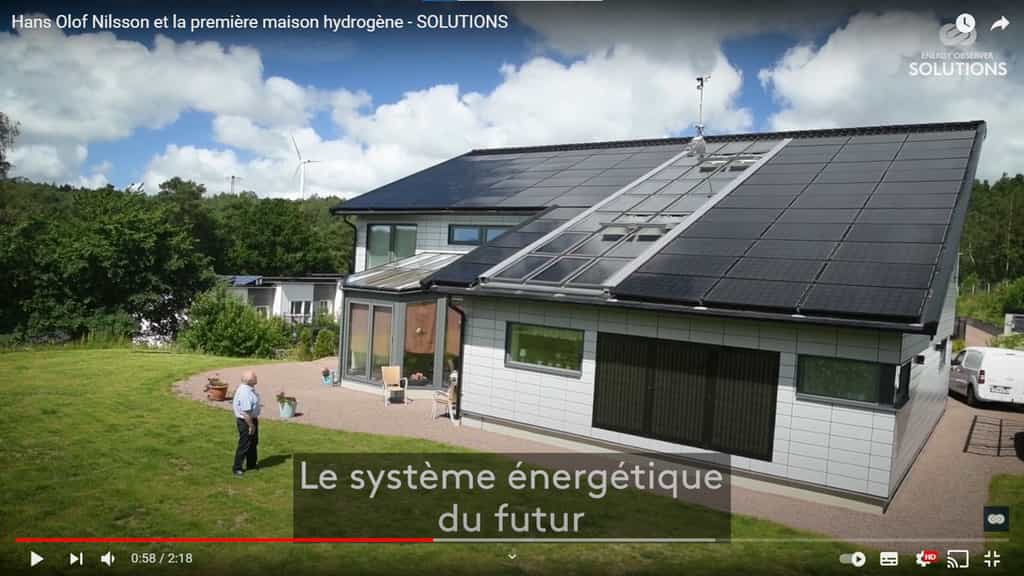 La première maison, alimentée à l'énergie solaire et à l'hydrogène, est autonome en énergie. © Energy Observer productions
