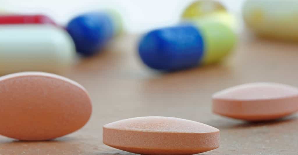 Les statines sont des médicaments anti-cholestérol proposés si les mesures sur l’hygiène de vie sont inefficaces. © roger ashford, Shutterstock