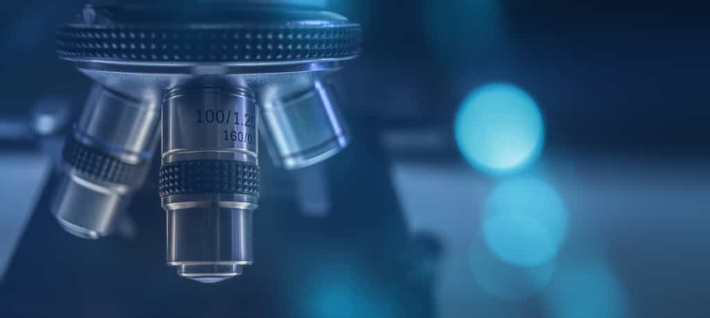 Des chercheurs ont créé la plus petite LED au monde, qui permettra d’intégrer un microscope dans un smartphone. © Adobe Stock, freedarts