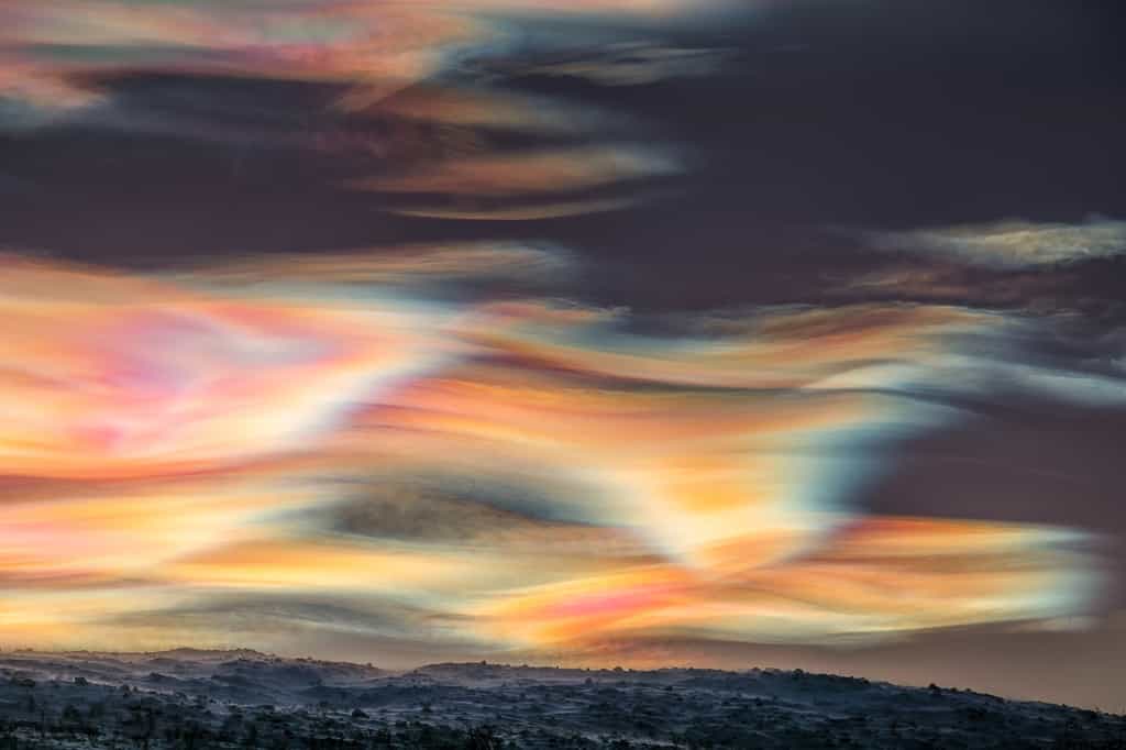 Des nuages nacrés en Finlande. © Martina Schikore, Adobe Stock