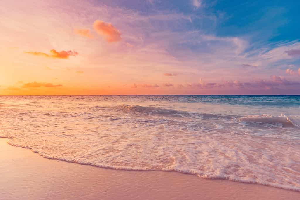 Les océans affichent une température hors-norme depuis début 2023 et l'écart à la norme se creuse encore plus en octobre. © icemanphotos, Adobe Stock
