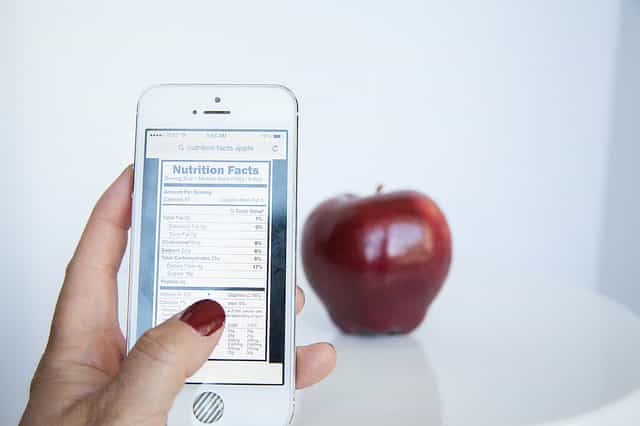 Certaines applications santé pour smartphones apportent des informations sur une alimentation saine. © www.foodfacts.com, Flickr, CC by sa 2.0
