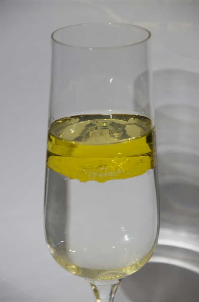 Un produit hydrofuge, qu’il soit à base d'eau ou de solvant, assure l'imperméabilisation des surfaces. © bitjungle, Flickr, cc by sa 2.0