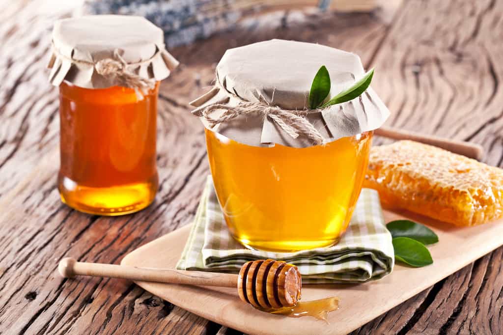 Miel naturel et miel trafiqué : comment faire la différence ? © volff, Adobe Stock