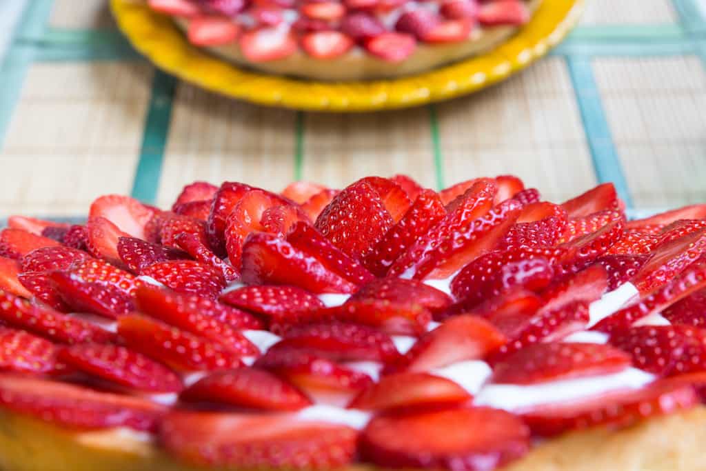 La fraise, incontournable au mois de mai. © AleMasche72, Adobe Stock